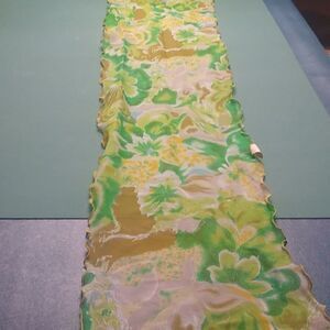 Vintage Floral Green/Gray Chiffon Scarf Oblong Neck/Hair Nylon Scalloped Edge